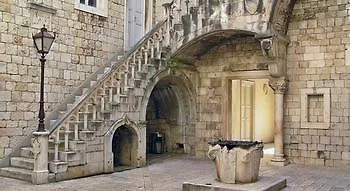 Slavica Apartment